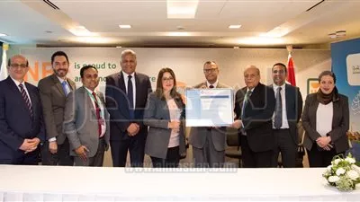 «الأهلي المصري» یحصل على شهادة التوافق مع معاییر تأمين البطاقات الإلكترونية
