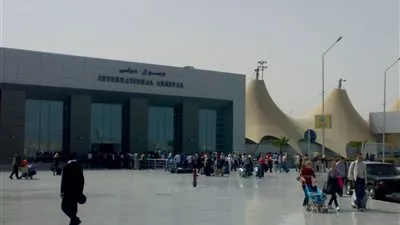 مطار الغردقة يستقبل 6 آلاف سائح 