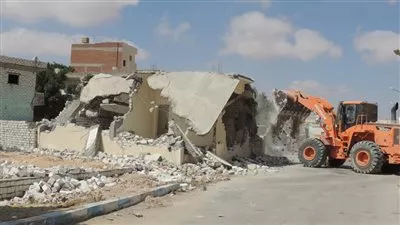 15 حملة لإزالة المحاجر المتعدية على كردون المنيا الجديدة