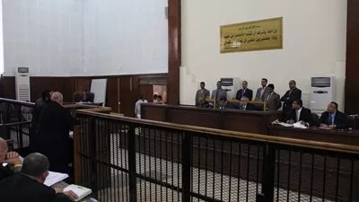 استكمال محاكمة 23 متهمًا في 
