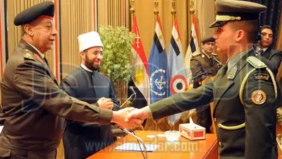 وزير الدفاع: قواتنا المسلحة ماضية بعزيمة في حماية الوطن