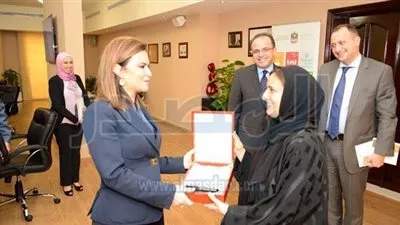 وزيرة التعاون الدولي الإماراتية تدعو سحر نصر للمشاركة فى القمة الحكومية بأبوظبي