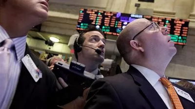 الأسهم الأوروبية تعود للمنطقة الخضراء في نهاية التعاملات