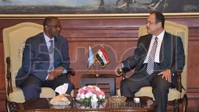وزير الداخلية يبحث مع نظيره الصومالي  سبل التعاون الأمني بين البلدين