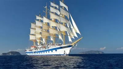 السفينة الشراعية 