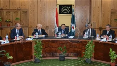 وزير البترول: بدء حفر البئر الأخيرة بأولى مراحل الإنتاج من حقل ''ظهر''