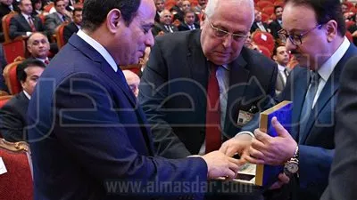 وزير الاتصالات: 12% معدل النمو السنوي للقطاع خلال العام الجاري