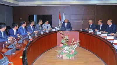 الوزير يبحث مع «هواوي» تطوير أنظمة الاتصالات في قطاعات النقل
