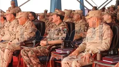 الفريق صبحي ومستشار الملك الأردنى يشهدان التدريب المشترك 