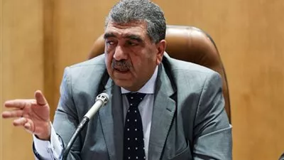 وزير قطاع الأعمال يشكل لجنة لمراجعة لوائح العمل بالشركات