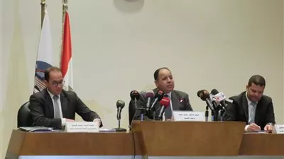 «المالية»: نشر 16 ألف ماكينة تحصيل.. وإتاحة 4,8 مليون بطاقة الكترونية