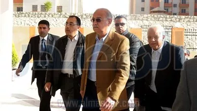 رئيس الوزراء يتفقد محطة مياه الشرب الجديدة بالعاشر من رمضان