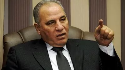 وزير العدل يمنح الضبطية القضائية لرؤساء أحياء الجيزة