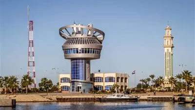 ميناء دمياط يستقبل 16 سفينة حاويات وبضائع خلال 24 ساعة