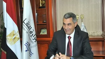 وزير النقل يتفقد طريقي 