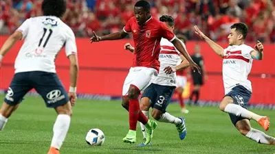 مواجهة نارية بين الأهلي والزمالك قطبي الكرة المصرية باستاد القاهرة