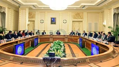 الحكومة تستهدف خفض الدين العام للناتج المحلي الإجمالي حتى 2021