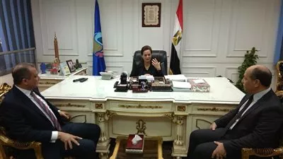 محافظ البحيرة يعلن القضاء على المناطق العشوائية غير الآمنة منتصف 2018
