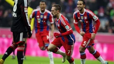 100 مليون يورو دخل وكلاء لاعبي 