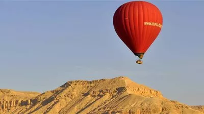 تعليق رحلات المناطيد فوق الأقصر بسبب الطقس