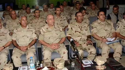رئيس الأركان يشهد إحدى مراحل المشروع التكتيكى 