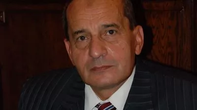 وزير الزراعة يشكل لجنة لمرض الكورونا المستجد