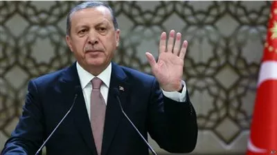 تركيا ترفع ضرائب الوقود والزيوت المعدنية وتخفض ضريبة بيع المنازل