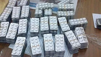 إحباط محاولة تهريب 15 مليون قرص مخدر بجمارك الإسكندرية