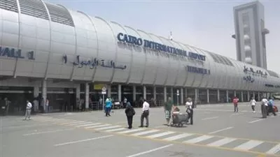 هبوط اضطراري لطائرة أثيوبية بمطار القاهرة لانقاذ حياة راكبة