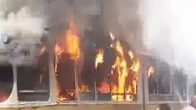 اشعال النيران في ترام الإسكندرية