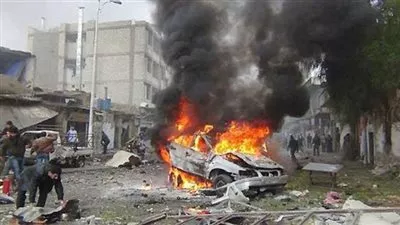 إصابة 13 شخصًا إثر انفجار قنبلة في حافلة تابعة للشرطة بباكستان