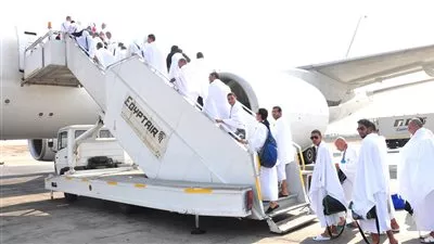 مصر للطيران تختتم جسرها الجوي اليوم من جدة 