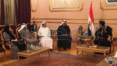 وزير الدولة الإماراتى يلتقى البابا تواضروس للتعزية فى ضحايا الإرهاب في ليبيا  