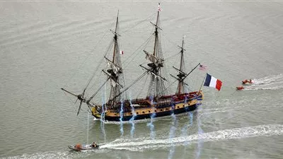 بالفيديو.. السفينة 