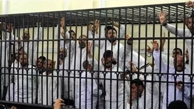 تأجيل إعادة محاكمة 8 متهمين في قضية خلية السويس الإرهابية لـ 18 أبريل المقبل