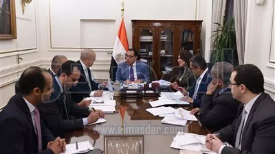 رئيس الوزراء يتابع خطة طرح الأراضي والوحدات السكنية للحجز