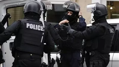 مسلحون يطلقون أعيرة نارية على رجال شرطة في إسطنبول