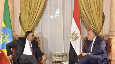 وزير الخارجية يبحث مع نظيره الإثيوبي تطورات ملف سد النهضة
