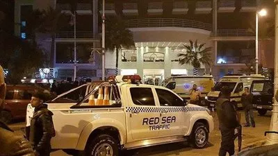 بريطانيا تشيد بجهود الأمن المصري في التعامل مع هجوم الغردقة الإرهابي