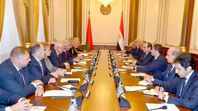 السيسى يبحث مع رئيسي غرفتي البرلمان البيلاروسى تطوير العلاقات الثنائية