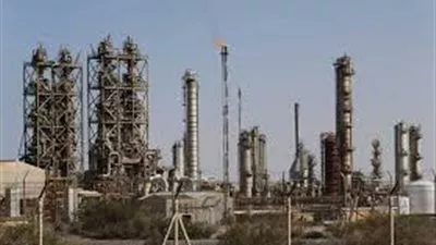 مصر تجدد عقد شراء النفط الخام من العراق لمدة عام