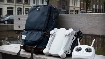 الكشف عن طائرة بدون طيار يمكن طيها بحجم جهاز 