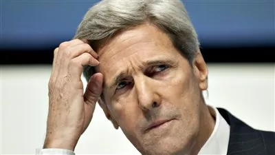 وزير الخارجية الأمريكي: إيران أزالت قلب مفاعل آراك النووي