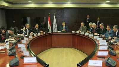 وزير النقل يبحث مع وفد الجمعية الصينية الدولية للمقاولات التعاون المشترك