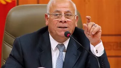 محافظ بورسعيد يعلن تخصيص 6 آلاف متر لإقامة 80 مصنعا للشباب