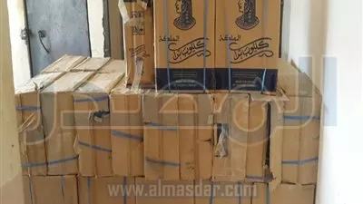 بالصور.. ضبط 22 ألف علبة سجائر مهربة بمطروح