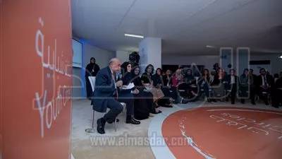حلقة نقاشية بدبى تناقش دورالشباب في عمل الحكومات بالعالم العربي