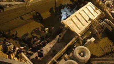 محافظ الجيزة: صرف تعويضات لأسر ضحايا حادث 