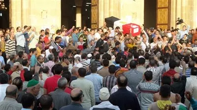 أهالي كفر الشيخ يشيّعون جثمان شهيد كمين الشيخ زويد