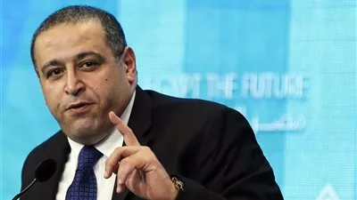 وزير الاستثمار يلتقي مجموعة هندية متخصصة في إنتاج الكهرباء من الطاقة الشمسية